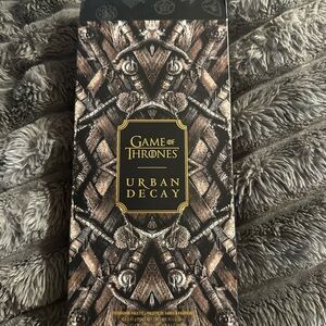 Urban Decay Game of Thrones Themed Palette BNIB